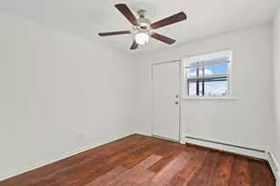 10606 S Depot St, Worth, IL 60482 - Photo 12