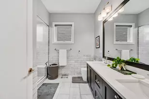 1310 N Cleveland Ave, Chicago, IL 60610 - Photo 10