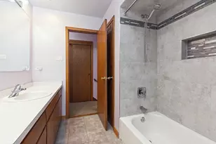 10657 Laramie Ave, Oak Lawn, IL 60453 - Photo 22