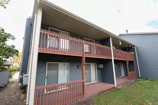 774 Terrace Ct, Elgin, IL 60120 - Photo 22