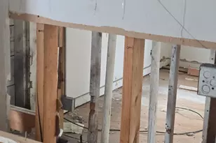 13719 S Spaulding Ave, Robbins, IL 60472 - Photo 8