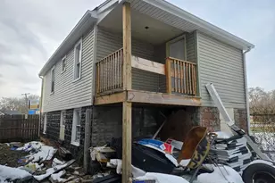 13719 S Spaulding Ave, Robbins, IL 60472 - Photo 4