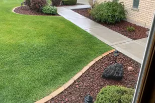 15755 Ridgeland Ave, Oak Forest, IL 60452 - Photo 4