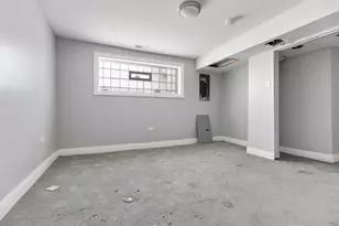 8145 S Euclid Ave, Chicago, IL 60617 - Photo 22