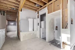 8145 S Euclid Ave, Chicago, IL 60617 - Photo 8