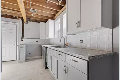 8145 S Euclid Avenue, Chicago, IL 60617 - Photo 6