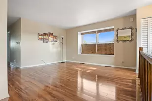 786 Pahl Rd, Elk Grove Village, IL 60007 - Photo 10