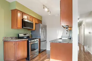 786 Pahl Rd, Elk Grove Village, IL 60007 - Photo 8