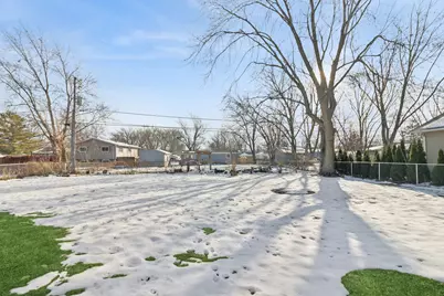 2420 Pecan Street, Joliet, IL 60435 - Photo 20