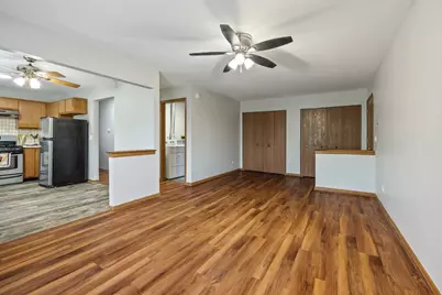 35 Terry Drive #D, Roselle, IL 60172 - Photo 4