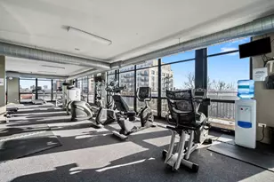 1001 W 15th St, Chicago, IL 60608 - Photo 18