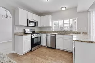 [Address not provided], Aurora, IL 60506 - Photo 12