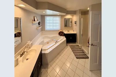 3740 Caine Drive, Naperville, IL 60564 - Photo 14