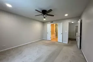 3029 Peachtree Cir, Aurora, IL 60502 - Photo 10