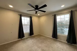 3029 Peachtree Cir, Aurora, IL 60502 - Photo 14