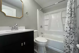 1204 N Park St, Streator, IL 61364 - Photo 4