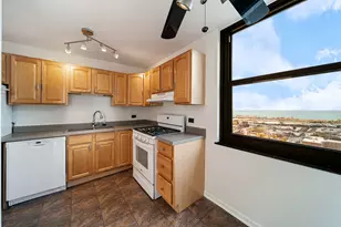 2605 S Indiana Ave, Chicago, IL 60616 - Photo 14