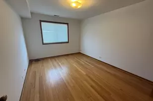 7412 N Western Ave, Chicago, IL 60645 - Photo 12