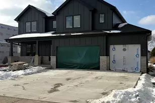 11036 Austin Ave, Chicago Ridge, IL 60415 - Photo 2