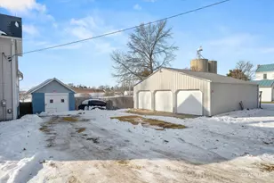 206 S Poplar St, Sublette, IL 61367 - Photo 20
