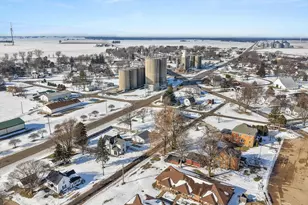 206 S Poplar St, Sublette, IL 61367 - Photo 26