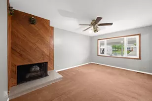 769 Penrith Ave, Elk Grove Village, IL 60007 - Photo 2