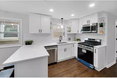 1707 E 93rd Street, Chicago, IL 60617 - Photo 4