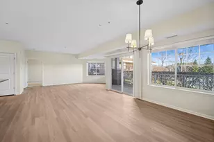 2220 Founders Dr, Northbrook, IL 60062 - Photo 6