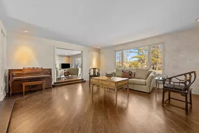 2035 Kipling Court, Highland Park, IL 60035 - Photo 6