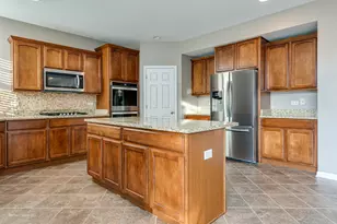 21208 S Meadowview Ln, Shorewood, IL 60404 - Photo 12