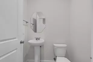 5918 Hawkweed Dr, Naperville, IL 60564 - Photo 12