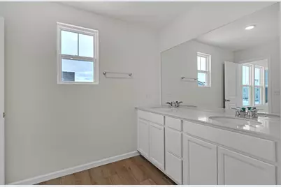 5918 Hawkweed Drive, Naperville, IL 60564 - Photo 18