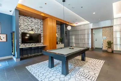 [Address not provided], Chicago, IL 60654 - Photo 18