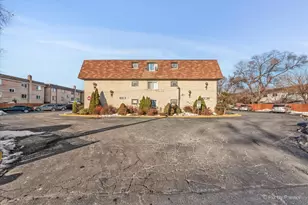 8802 Briar Ct, Des Plaines, IL 60016 - Photo 22