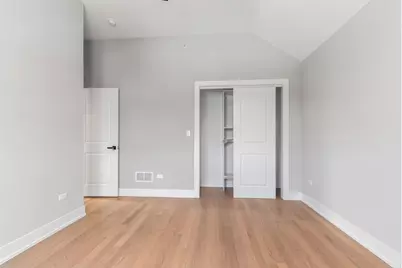 2411 N 77th Avenue, Elmwood Park, IL 60707 - Photo 22