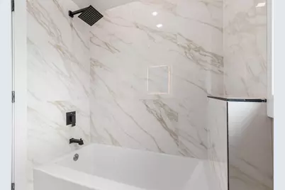 2411 N 77th Avenue, Elmwood Park, IL 60707 - Photo 20