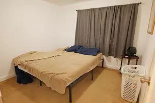 10811 S Lloyd Dr, Worth, IL 60482 - Photo 8