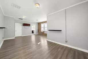 1310 E 75th St, Chicago, IL 60619 - Photo 24