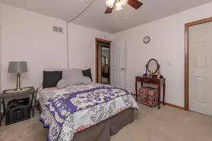 3810 Cedar Ave, Zion, IL 60099 - Photo 8