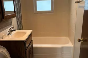 9607 Merrimac Ave, Oak Lawn, IL 60453 - Photo 4