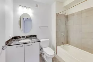 225 N Columbus Dr, Chicago, IL 60601 - Photo 12