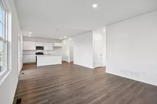 1532 Aspen Ln, Pingree Grove, IL 60140 - Photo 8