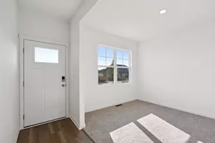 1532 Aspen Ln, Pingree Grove, IL 60140 - Photo 2