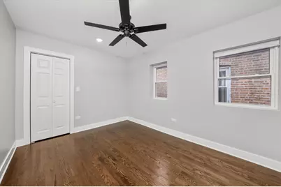 10129 S Indiana Avenue, Chicago, IL 60628 - Photo 14