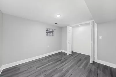 10129 S Indiana Avenue, Chicago, IL 60628 - Photo 22