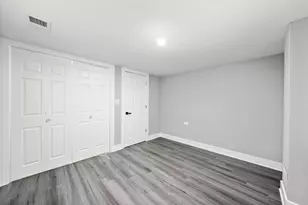 10129 S Indiana Ave, Chicago, IL 60628 - Photo 20