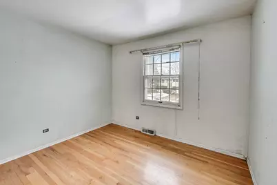 17022 Magnolia Drive, Hazel Crest, IL 60429 - Photo 16