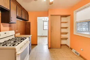 17022 Magnolia Dr, Hazel Crest, IL 60429 - Photo 10