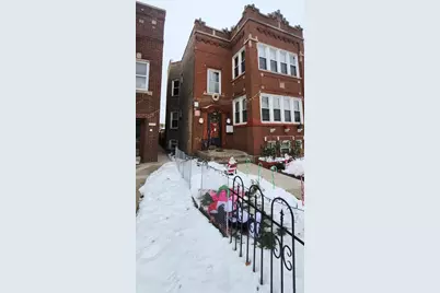 4855 W Wolfram Street, Chicago, IL 60641 - Photo 2