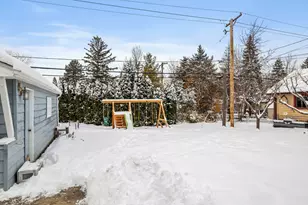 1136 S Summit Ave, Villa Park, IL 60181 - Photo 18